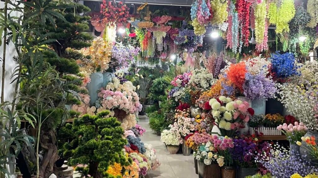 PJTL-artificial-flower-showroom-Shantou-China-wholesale-supplier