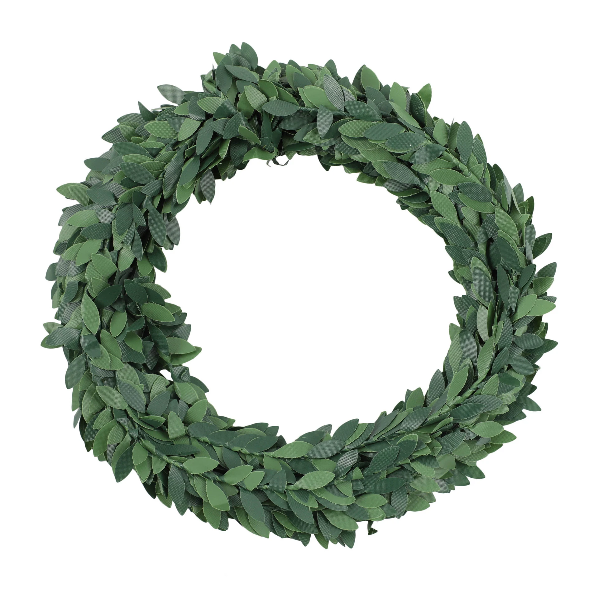 Coiled artificial green leaf garland, 7.5 m