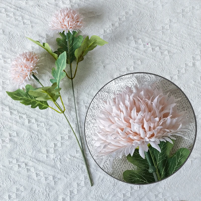 Light pink artificial double-head pompon chrysanthemum stem with flower detail