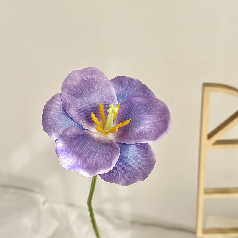 Purple artificial fringed tulip stem