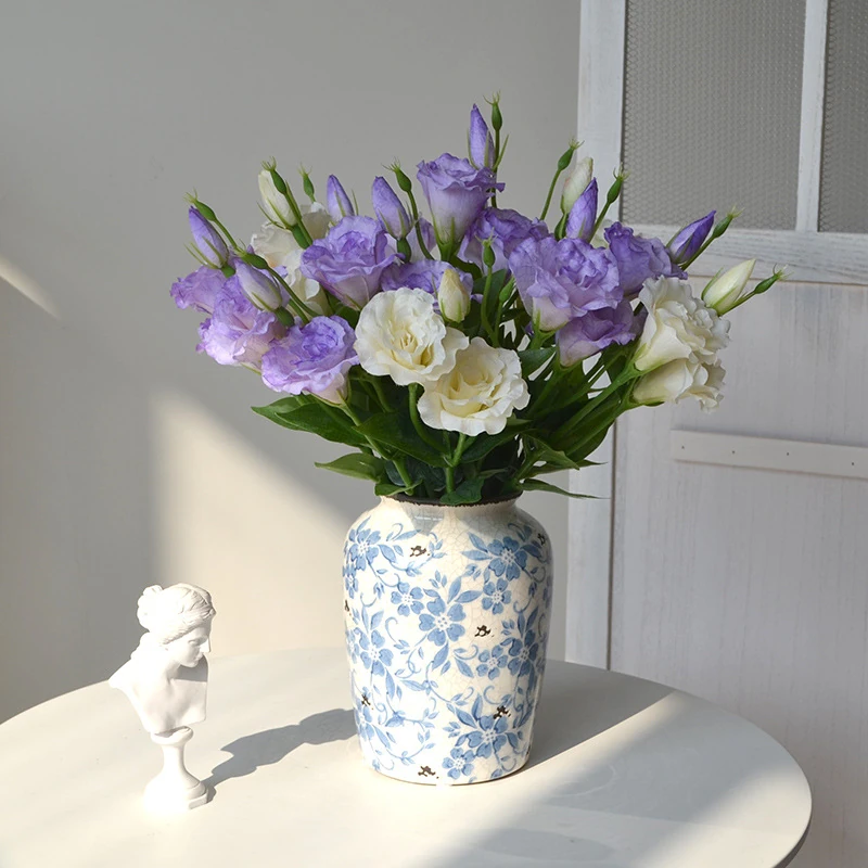 Application display of purple artificial lisianthus stem