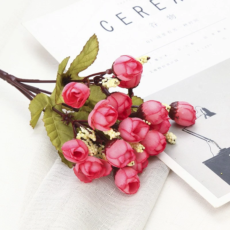Pink artificial Rose Bud Bouquet, 24 cm