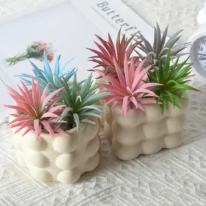 Available colors for artificial spiky succulent pick